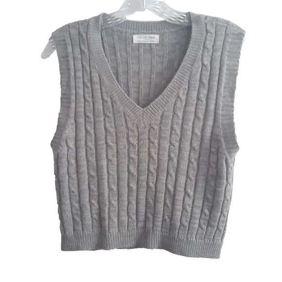 Full Circle & Trend V Neck Sweater Vest Girls Large Sleevess Pullover - Picture 1 of 8